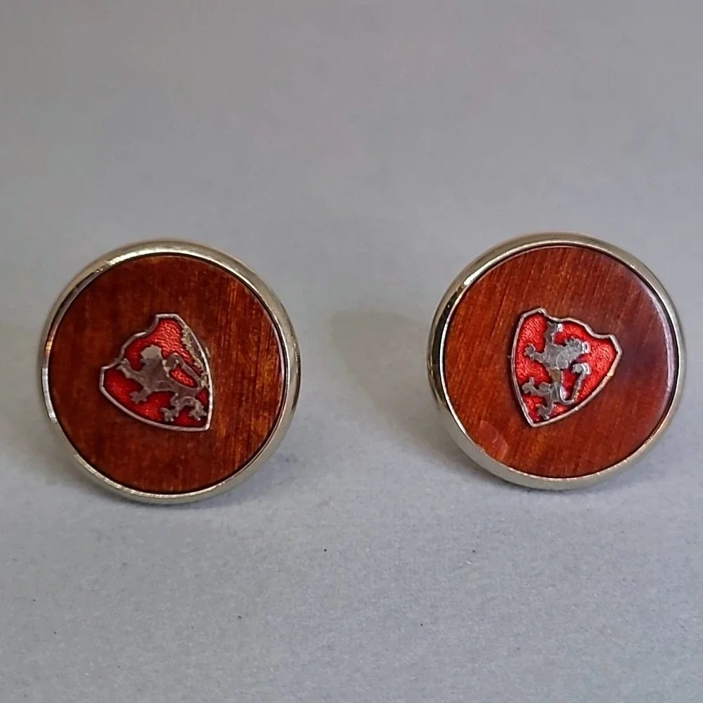 Vintage Cufflinks Men Gold Tone Wood Red Enamel Shield Lion Rampant Heraldic